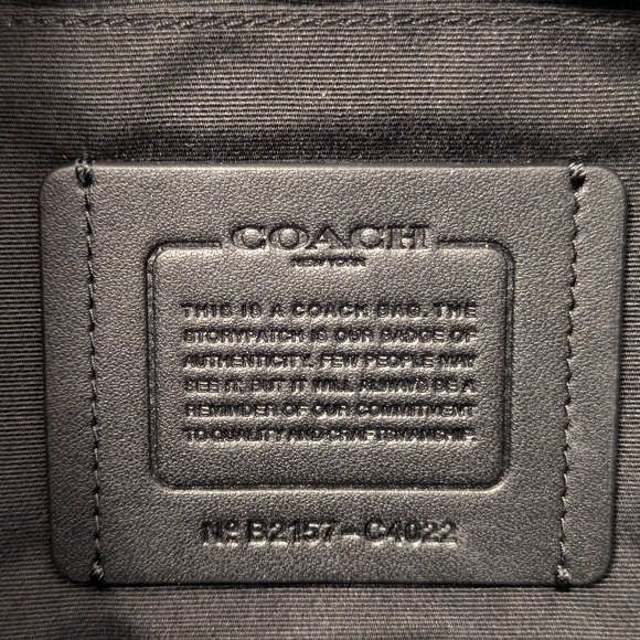 EUC Coach Leather Belt Bag - Picture 10 of 12